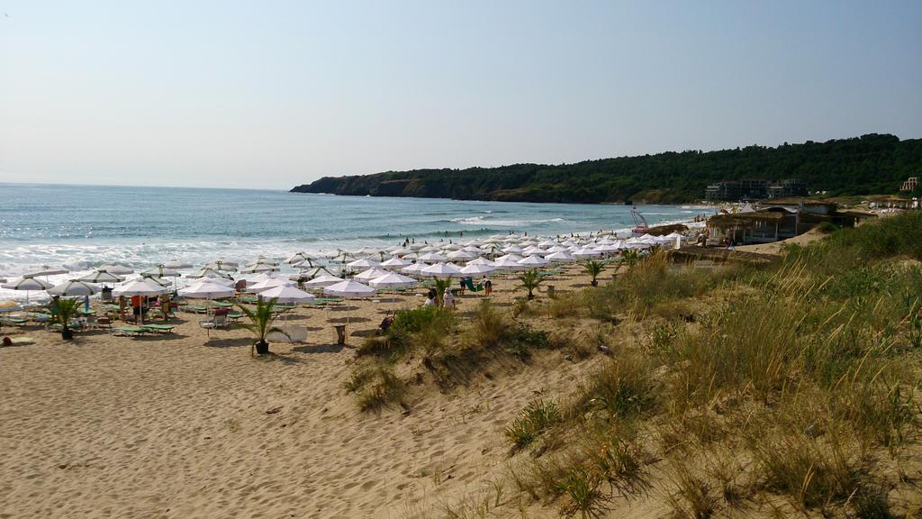 Nedev'S Apartments In Kavatsi Area Sozopol Room photo